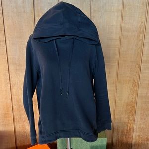 Lululemon sweatshirt.